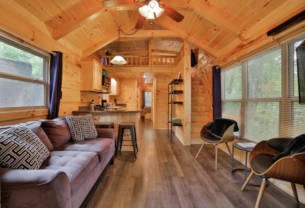 Thomas Cabin Forest Tiny Cabin With Hot Tub Chattanooga Exterior photo